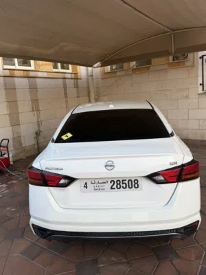 نيسان الاتيما 2020 SR وار أمريكا