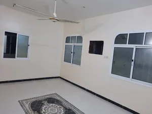 100 m2 3 Bedrooms Apartments for Rent in Aden Other