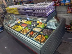 ثلاجة ديلي بحال جيد جدا للبيع