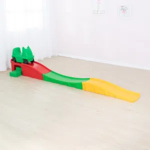 لعبة سحسيلة مع سيارة 340