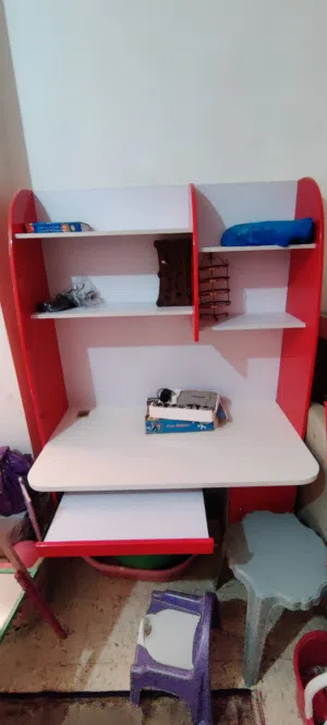 مكتب للبيع