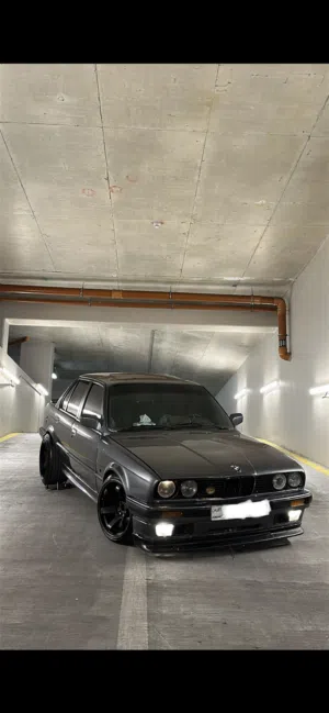 BMW e30 1988