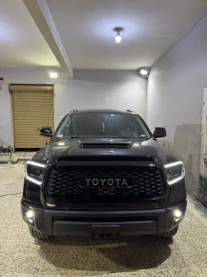 Used Toyota Tundra in Benghazi