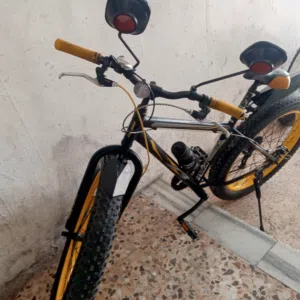 بسكليت جنط عريض للبيع جنط26 للبدل على pc