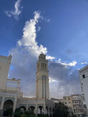 مبنى للبيع تجاري