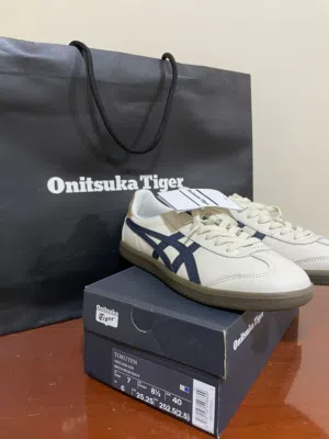 حذاء Onitsuka tiger