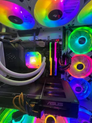 بي سي للبيع /RTX5060/ i9/ ssd samsung مبرد مائي ومراوح اصليه من كورسير