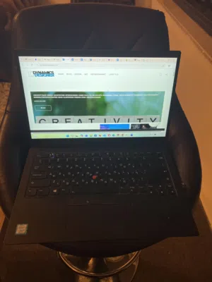 لابتوب اكس 1 كاربون