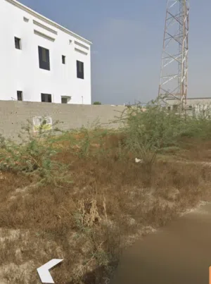 ارض في الخابوره حلة الحصن