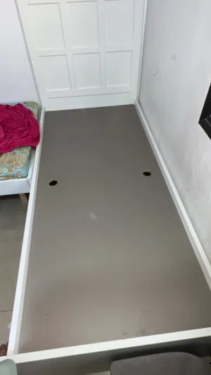 سرير استعمال شهر