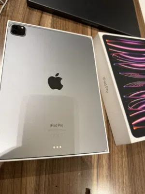iPad Pro الجيل الرابع