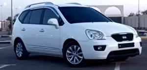 Used Kia Carens in Tripoli