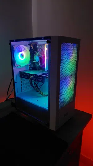 بيسي RTX 4060 للبيع او البدل بسعر رخيص شوف الوصف