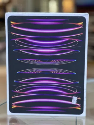 I PAD PRO PRO 12.9 512 gb cellular BRAND NEW WITH ONE YEAR WARRANTY