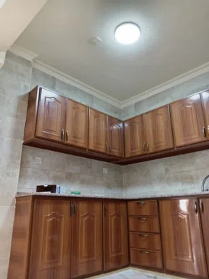 شقة سكنية طابق ثالث