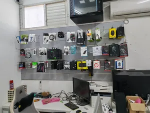 أثاث مكتبي . مستعمل0