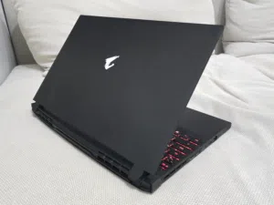 aorus gigabyte gaming laptop