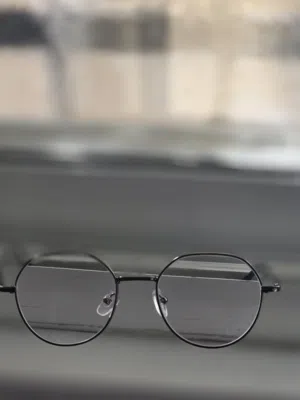 نظارة ضد الاشعة الضارة