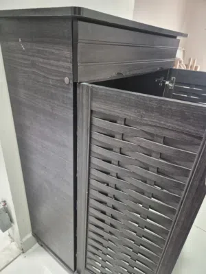 وحدة تخرين اخذية جزامة