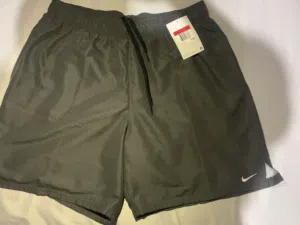 Short NIKE Taille L Original pour Homme - شورط نايك