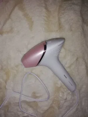 جهاز جديد ومستخدم قليل جدا