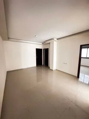 160 m2 3 Bedrooms Apartments for Sale in Ramallah and Al-Bireh Al Tira