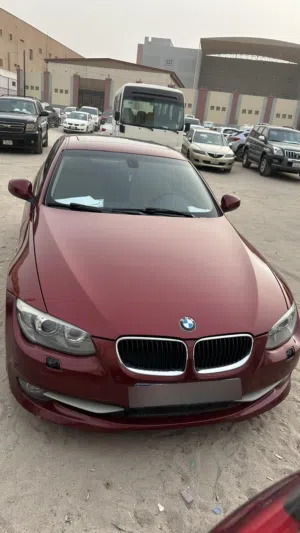 سياره BMW 320i للبيع