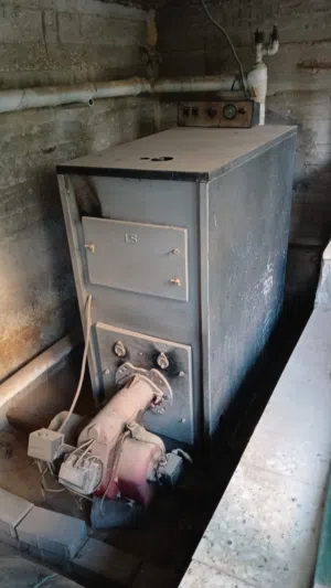 بويلر تدفئة سولار انجليزي اصلي بسعر مغري جدا