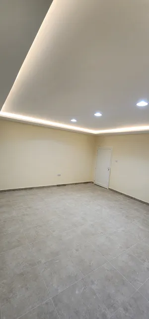 2 Bedrooms . Unfurnished . Yearly2