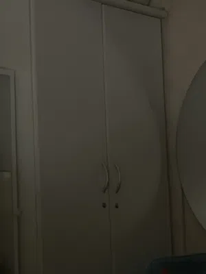 للبيع كبت ملابس بابين