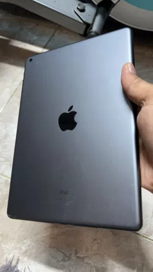 IPAD 8 32GB  ايباد 8 32 جي بي