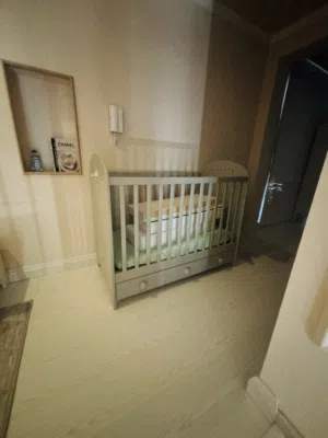 سرير ايكيا رمادي مستعمل