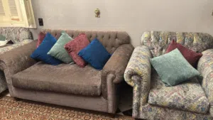 غرفه انتريه