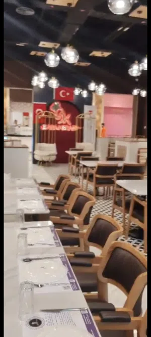 The restaurant is very nice, we did a great job. Everything was great, only the location wasn't grea