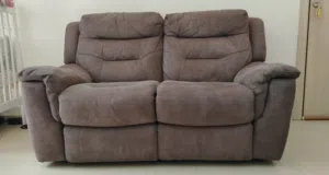 Electric recliner sofa