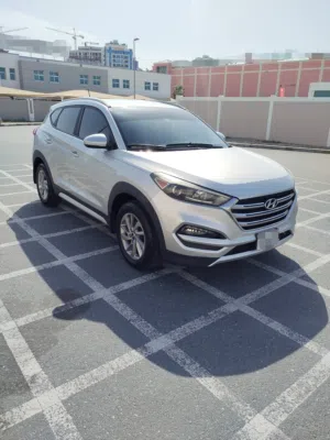 Hyundai Tucson 2017  Low Milleage    Excellent Condition  AWD  ready to drive