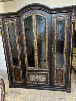 غرفة سفره من 8 كراسي