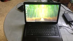 لاتوب hp للبيع