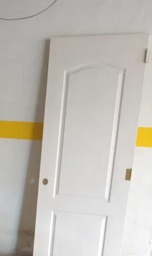 باب خشب بدون حلق للبيع