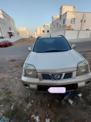 Nissan xtrail for sale very good condition less kilometers