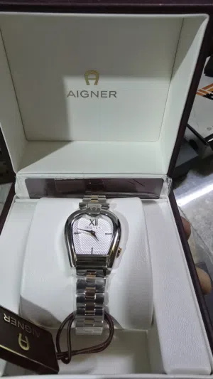 اجنر نسائية