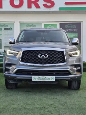 إنفينيتي QX80 موديل 2018 وارد أمريكي بحادث جداً بسيط وممشى قليل لاتفوت الفرصه وبادر با الحجز........