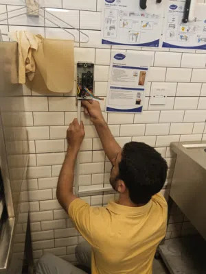 Emergency electrical technician available