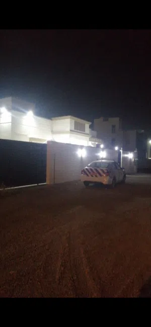 5 Bedrooms . Semi Furnished . Monthly0