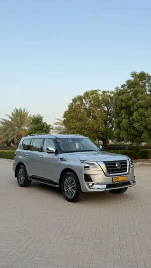 نيسان 2021 بلاتينيوم
