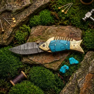 handmade Damascus steel pocket knife