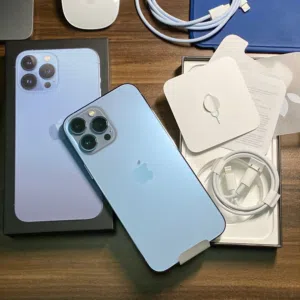 Apple iPhone 13 Pro Max 128 GB in Muscat