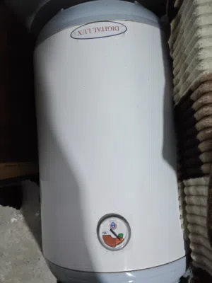 سخان ماء 80 لتر