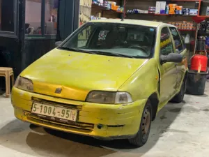 فيات بونتو 1995 للبيع