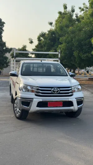 Used Toyota Hilux in Al Batinah